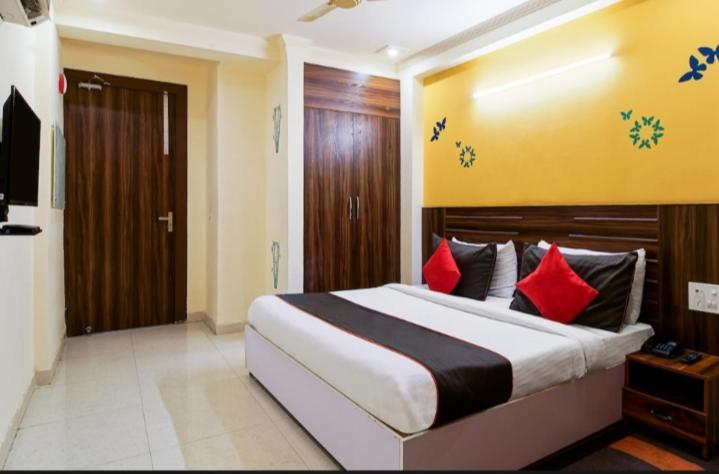 Elite Hotels New Delhi Exterior photo