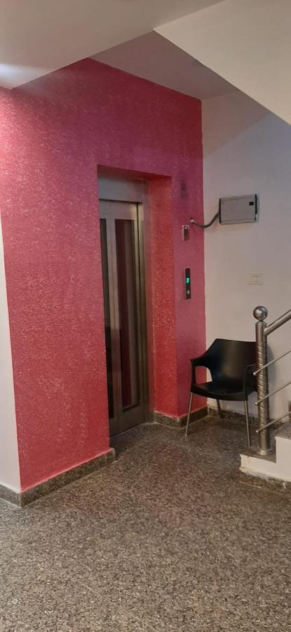 Elite Hotels New Delhi Exterior photo
